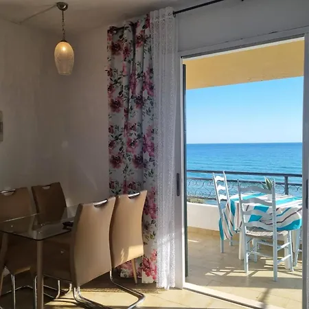 Daire Corfu Dream Glifada